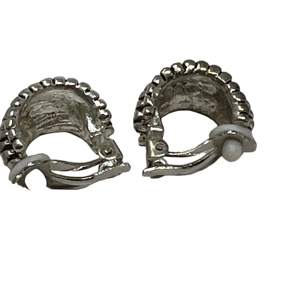 Vintage Clip On‎ Earrings Silver Tone Metal Black Accent Hoops